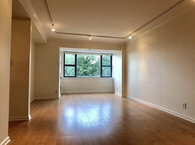 The Parkside unit 403, Boston, MA 02111 - photo 3