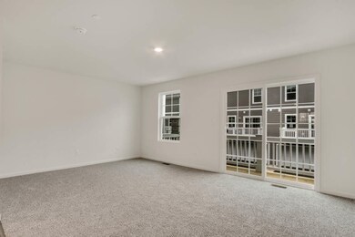 443 Lakeshore Ct, St. Charles, IL 60174 - photo 6