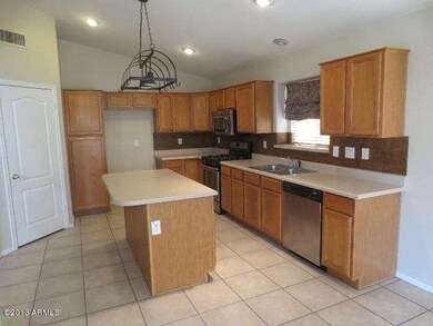 kitchen (1)