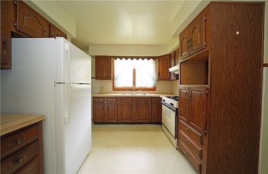 4120 Meads Creek Rd, Painted Post, NY 14870 - photo 3