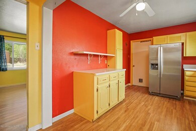 3001 EDGECLIFF - MLS-4