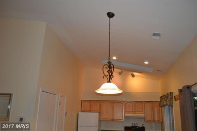 12951 Grays Pointe Rd unit C, Fairfax, VA 22033 - photo 4