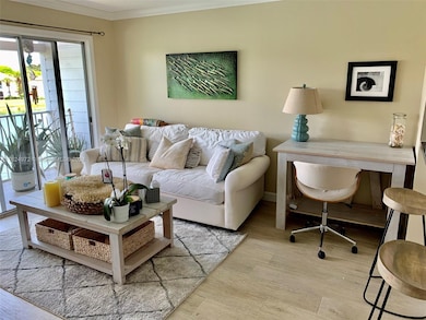 270 Cypress Point Dr, Palm Beach Gardens, FL 33418 - photo 2