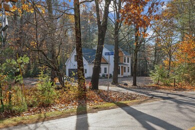 1 Poplar Way
