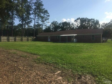 2546 Corral Dr, Cantonment, FL 32533 - photo 2