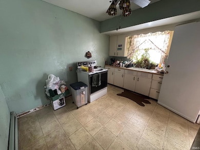 7465 Indiana 16, Twelve Mile, IN 46988 - photo 6