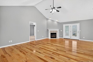 2000 Sterling Oaks Dr, Sellersburg, IN 47172 - photo 7