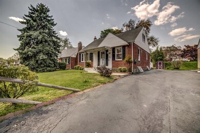 16 S Malin Rd, Broomall, PA 19008 - photo 2