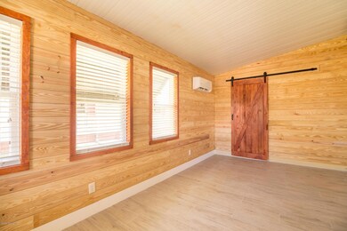 2334 Coconut Palm Dr MLS-14