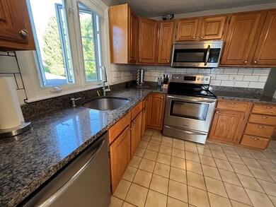 73 Prescott St, Rutland, MA 01543 - photo 2