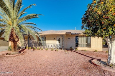 10018 W Caron Dr, Sun City, AZ 85351 - photo 2