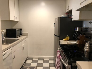 478 Shawmut Ave unit 7, Boston, MA 02118 - photo 2