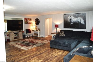 23327 Sprague Rd, Columbia Station, OH 44028 - photo 6