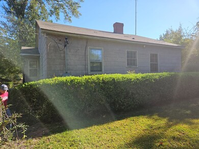 697 Lumpkin St, Cuthbert, GA 39840 - photo 4