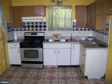 1356 Bullens Ln, Woodlyn, PA 19094 - photo 3