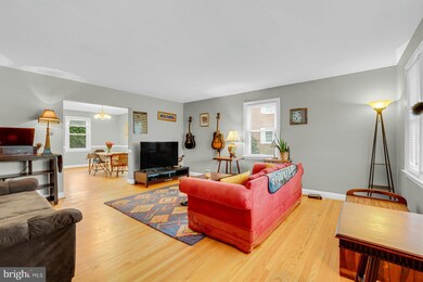1040 Winsford Rd, Towson, MD 21204 - photo 4