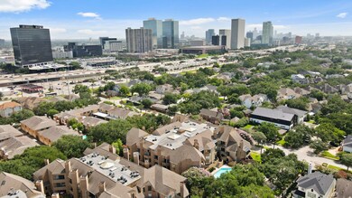 Gated community in a prime location, minutes from