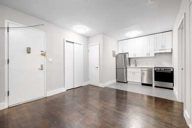 416 W 23rd St unit 2-C, New York, NY 10011 - photo 2