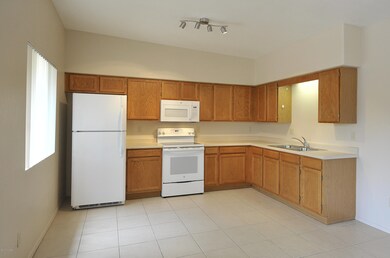 unlisted-address, Tucson, AZ 85719 - photo 4