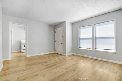 424 W Acacia Ave, Hemet, CA 92543 - photo 2