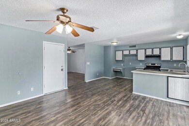 3523 W Oakland St, Chandler, AZ 85226 - photo 3