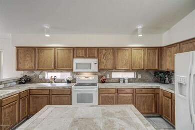 3024 E Millbrae Ln, Gilbert, AZ 85234 - photo 6