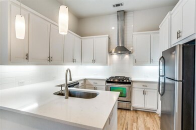 5017 Manett St unit 104, Dallas, TX 75206 - photo 4