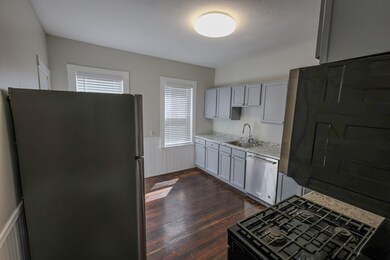 72 Ridgewood St unit 3, Dorchester, MA 02122 - photo 4