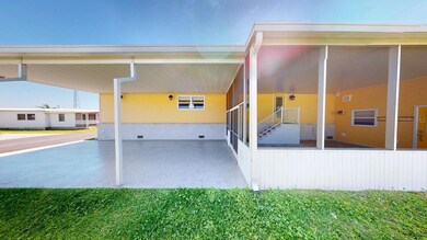 10728 Poplar St NE unit 72, Saint Petersburg, FL 33716 - photo 3