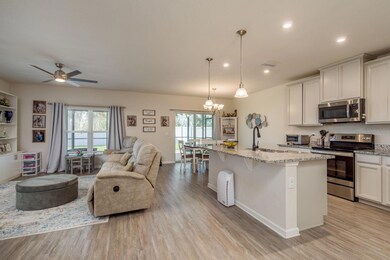 8648 Prairie Creek Dr, Trinity, FL 34655 - photo 4