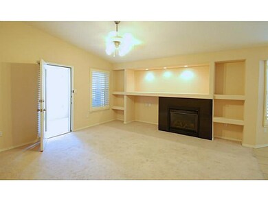 14287 Desert Sunset Dr, Horizon City, TX 79928 - photo 6