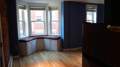 69 N Margin St unit 3, Boston, MA 02113 - photo 6