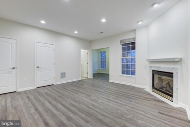 13588 Big Boulder Rd, Herndon, VA 20171 - photo 6