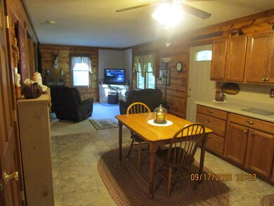 11577 Maple Ln, Gladwin, MI 48624 - photo 6