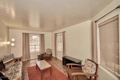 Living Room (2)