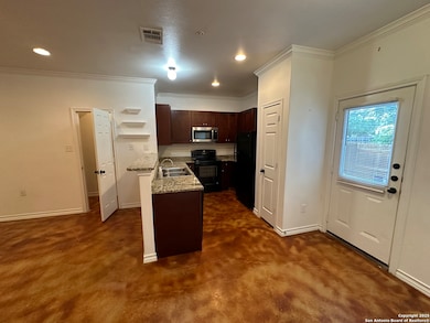 8004 Maverick Climb, San Antonio, TX 78250 - photo 5