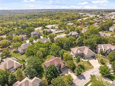 21303 W 81st Place, Lenexa, KS 66220 - photo 2