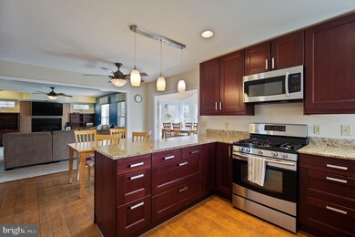 625 Bella Vista Dr, Owings, MD 20736 - photo 4