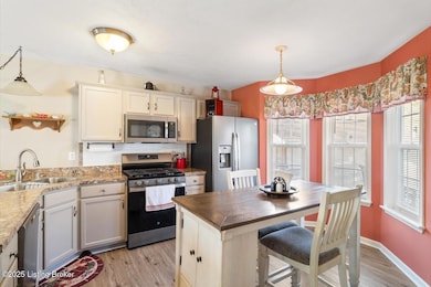 805 Tin Dor Way, Fairdale, KY 40118 - photo 6