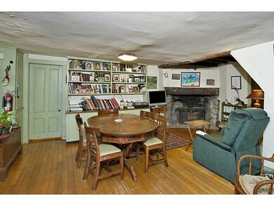 Dining Area.