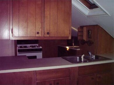 718 Russells Mills Rd, South Dartmouth, MA 02748 - photo 5