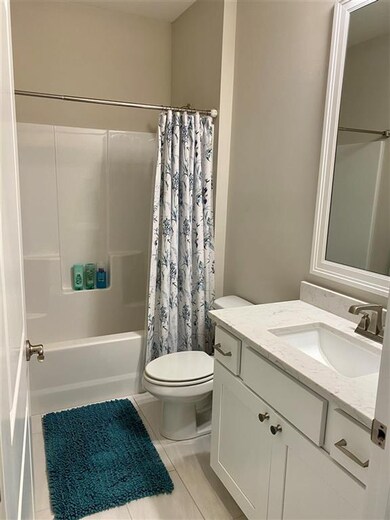 803 N Thornton St, Wichita, KS 67235 - photo 4