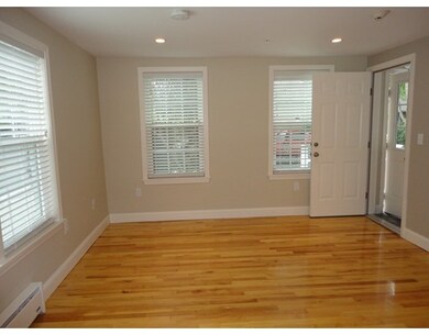 218 Court St unit 1st FL Frnt, Plymouth, MA 02360 - photo 5