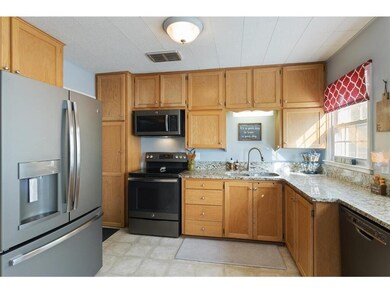 2308 49th St, Des Moines, IA 50310 - photo 7