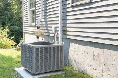 5 Natures Ln unit A, Berwick, ME 03901 - photo 4