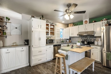 4012 Sorrento Way, Las Vegas, NV 89121 - photo 4