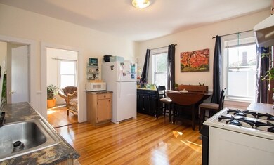 7 Roberts St unit 3, Brookline, MA 02445 - photo 4