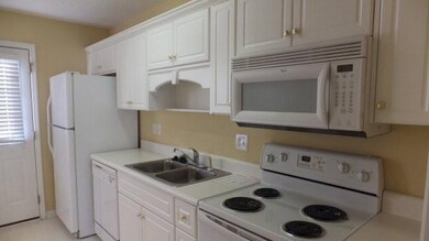 566 Edgecliff Ln, Evans, GA 30809 - photo 7