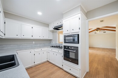 1804 Laura Ln, College Station, TX 77840 - photo 7