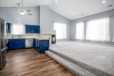 Living Room / Kitchen